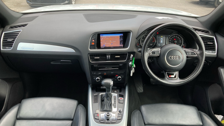 Audi Q5 2.0T FSI Quattro S Line 5dr Tip Auto Petrol Estate